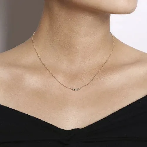 GABRIEL CO Necklaces 14K Yellow Gold Curved Round Diamond Bar Necklace
