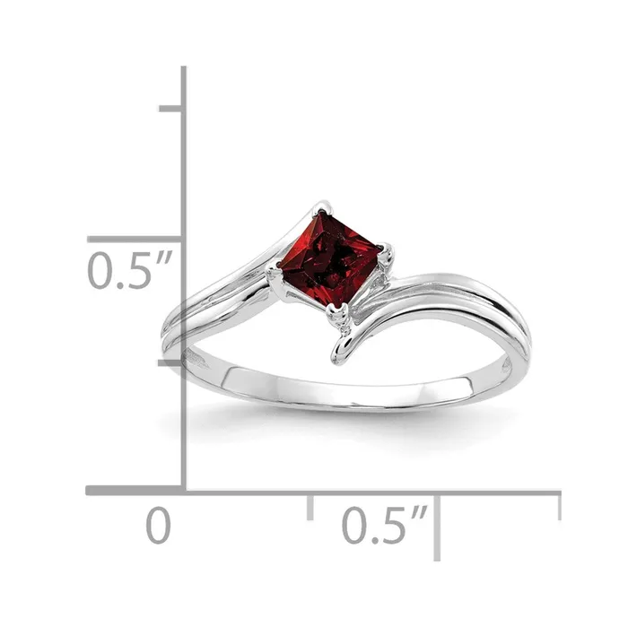 Goldia 14k White Gold 4mm Princess Cut Garnet ring Rings